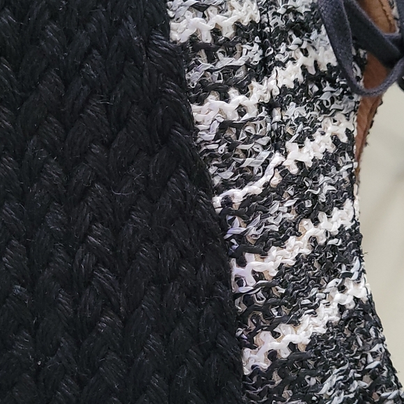 NWOT Jeffery Campbell Platform - Picture 6 of 8